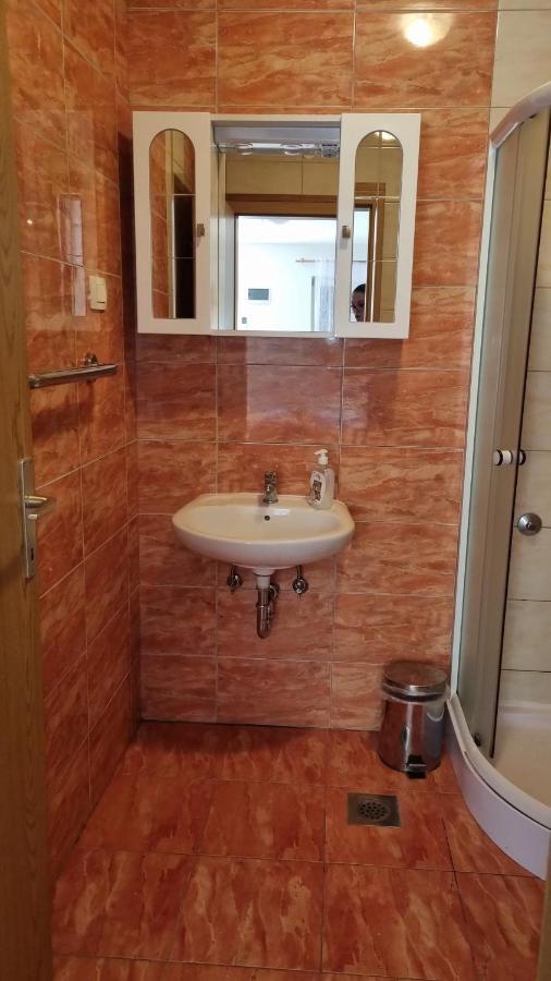 Apartmani Barbara Brseč Exteriör bild