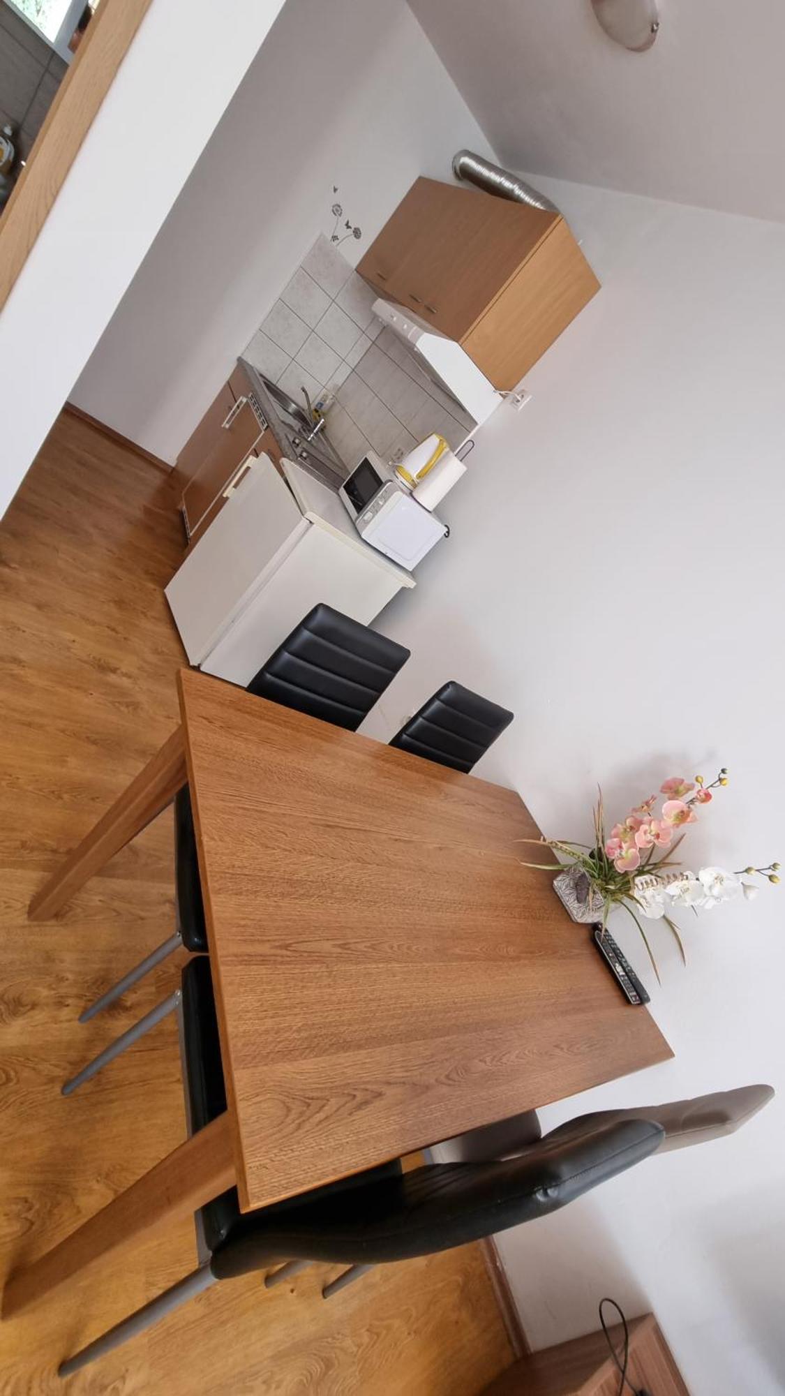 Apartmani Barbara Brseč Exteriör bild