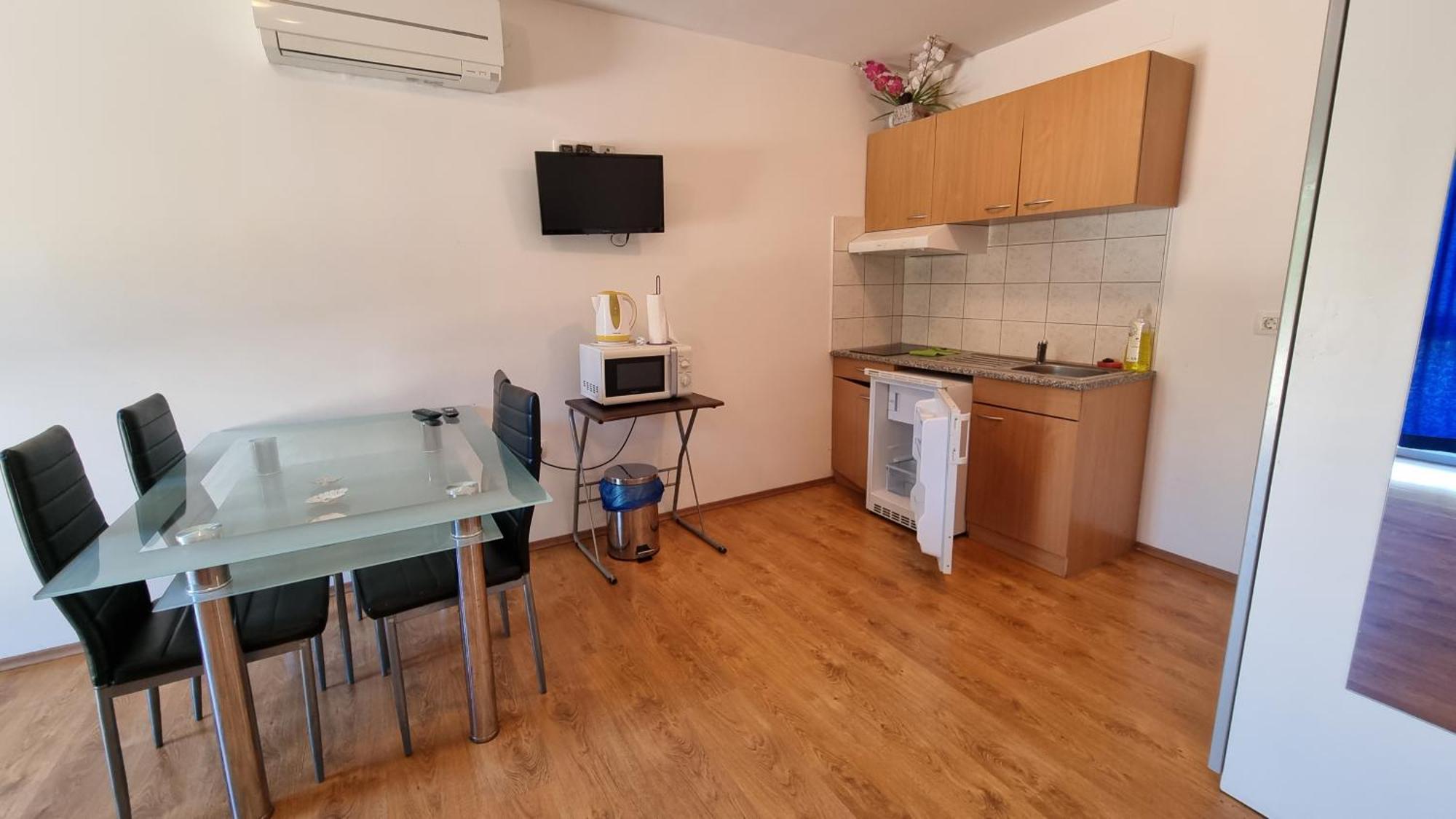 Apartmani Barbara Brseč Exteriör bild
