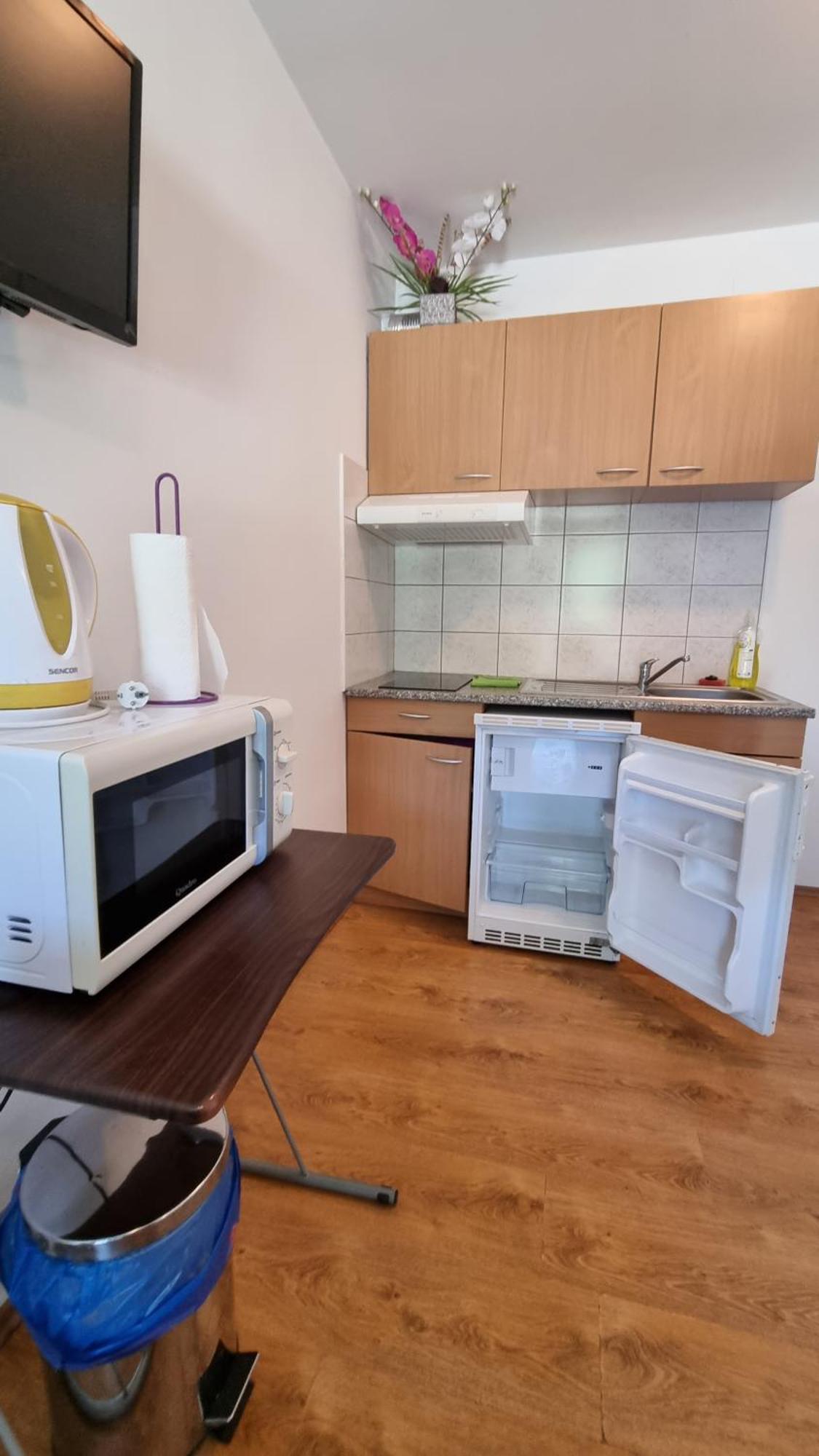 Apartmani Barbara Brseč Exteriör bild