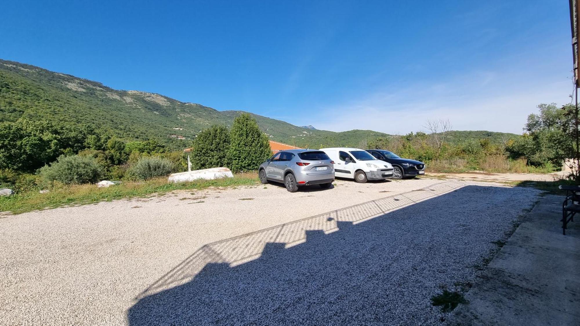Apartmani Barbara Brseč Exteriör bild